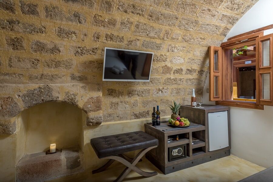 10gr And Wine Bar - Adults Only Rhodes City